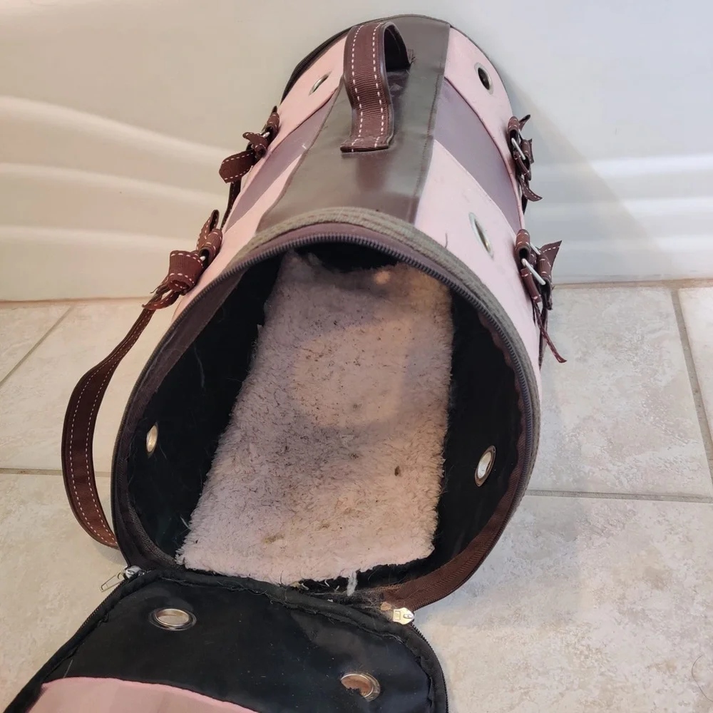 Small pet carrier